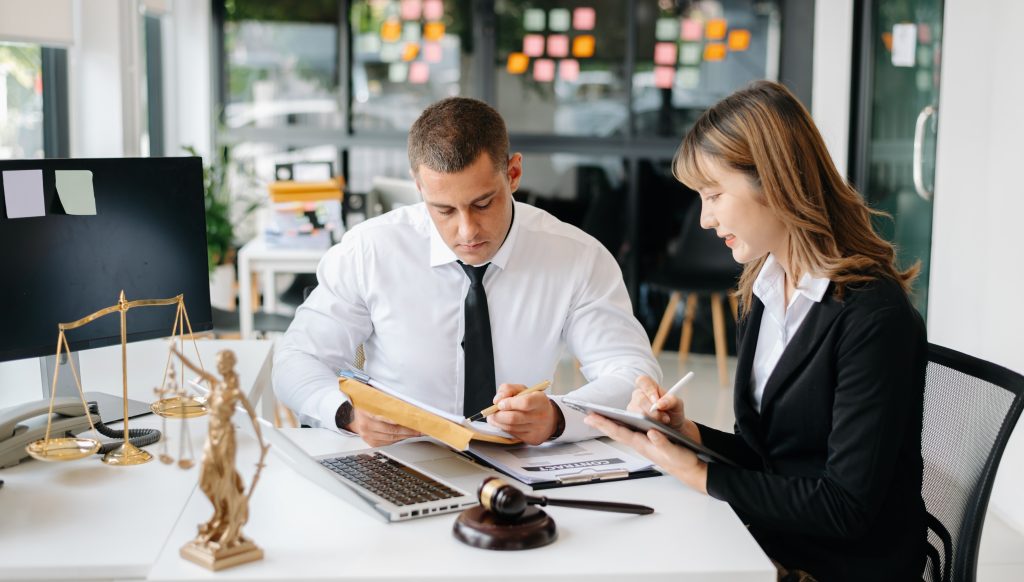 How to Choose a Financial Advisor